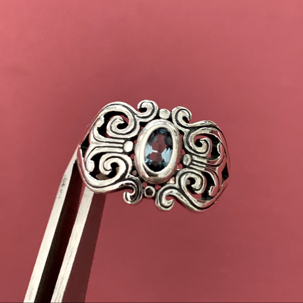 James Avery  - Scrolled Hearts Ring - Sz 6.5